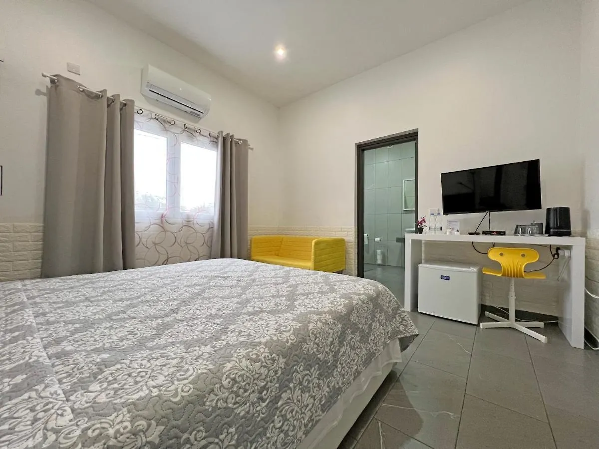 Guest house Apollo Rooms By Albert'S Apartment Larnaca Cyprus